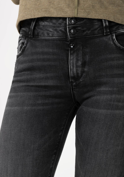 detail Timezone dámské jeans Slim EnyaTZ 17-10047-00-3779