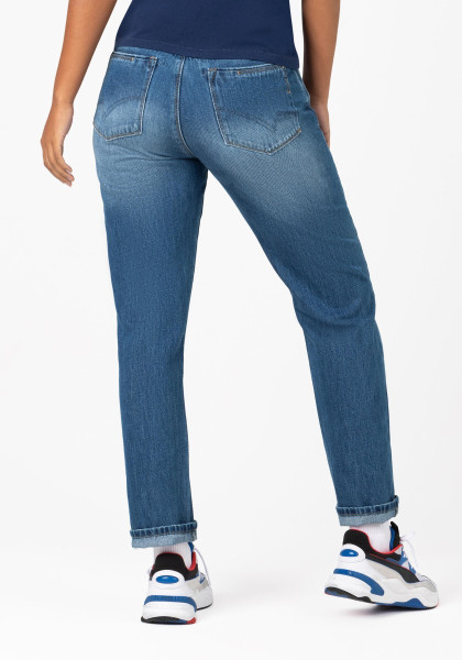 detail Timezone dámské jeans 17-10098-00-3065 Regular AyoTZ