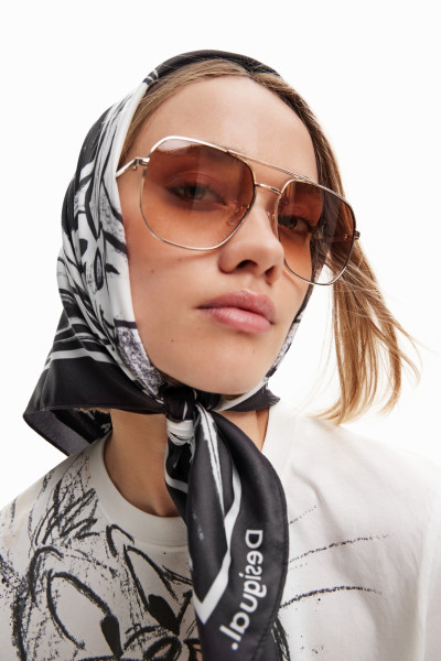 detail Desiguál dámský šátek 23SAWA07