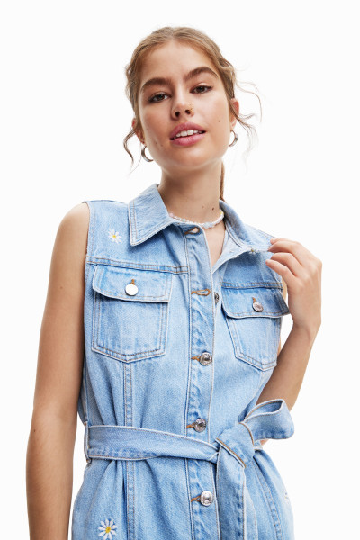 detail Desiguál dámské šaty 23SWVD06