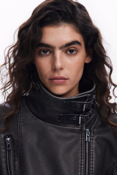 detail Desiguál dámská bunda 25SWEW45