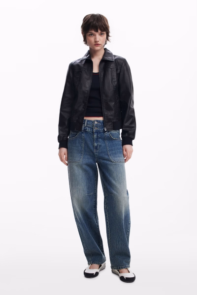 detail Desiguál dámská bunda 25SWEW47